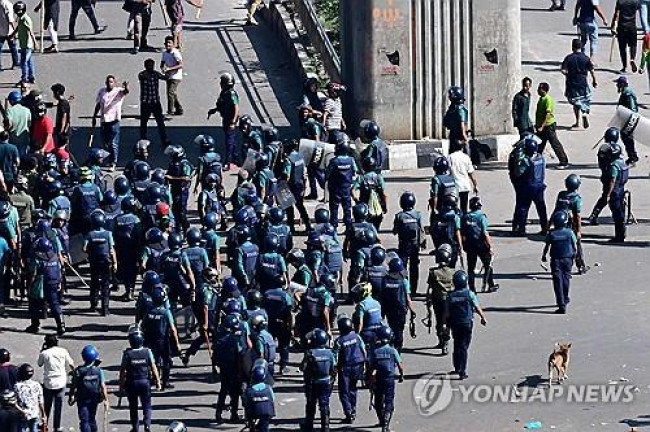 방글라데시 반정부 시위