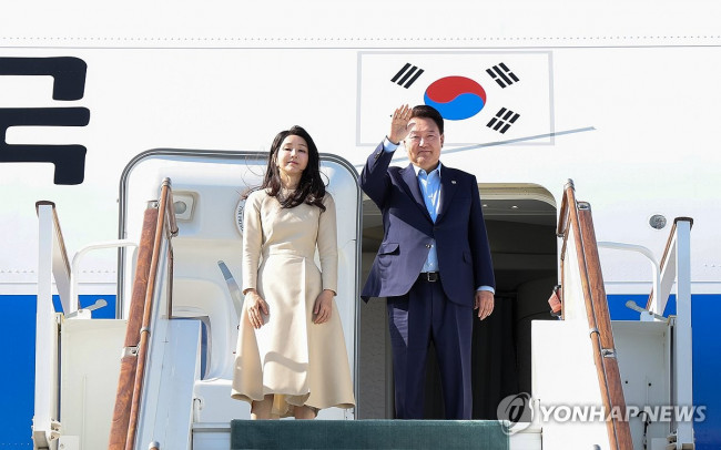 윤석열 대통령, 중앙아 3개국 국빈 방문 마치고 귀국길