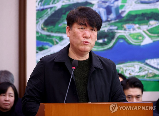 '여객기 참사' 특위, 발언하는 박한신 유가족협의회 대표