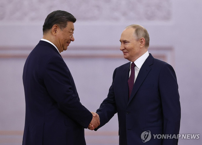 시진핑 중국 국가주석(왼쪽)과 푸틴 러시아 대통령