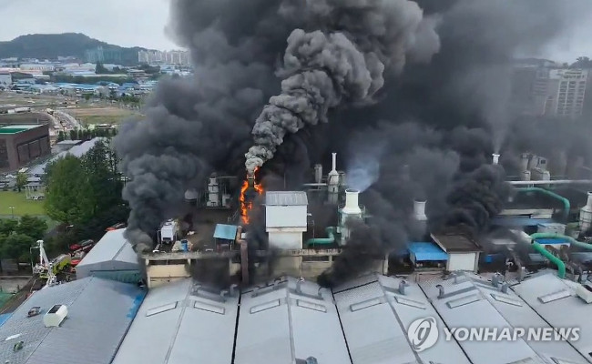 불길 이는 광주 금호타이어 공장