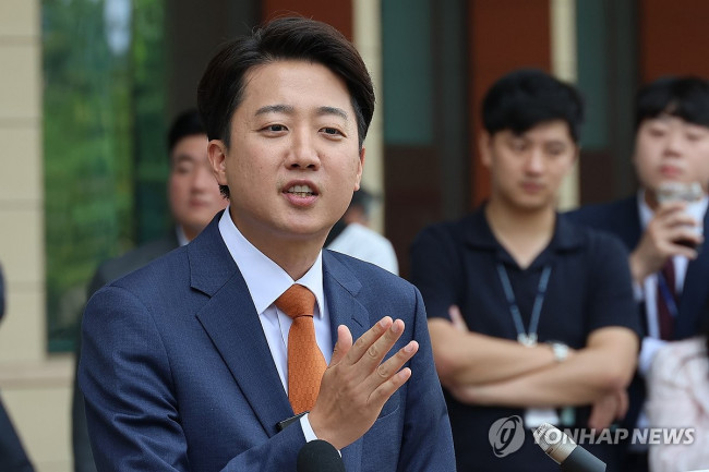 단일화 거부 입장 거듭 밝히는 이준석 후보