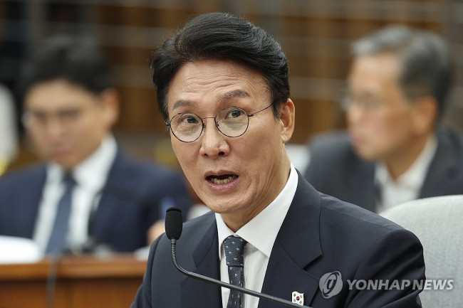 답변하는 김민석 총리 후보자