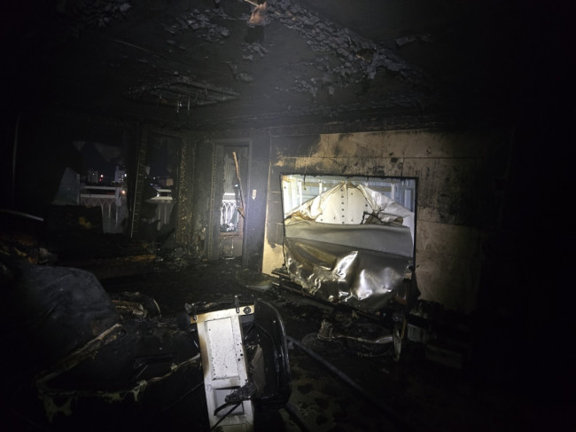 불이 난 아파트 내부