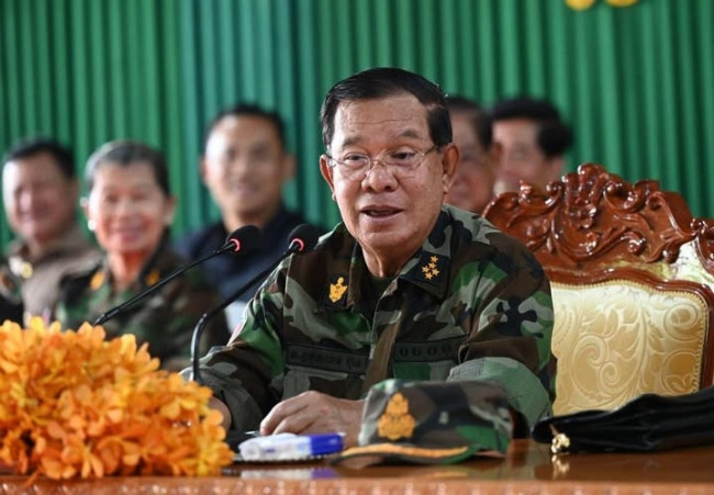 훈 센 캄보디아 상원의장