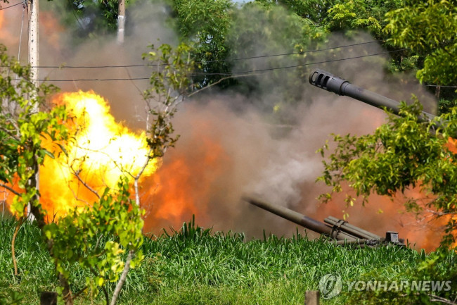 태국군, 캄보디아에 포격