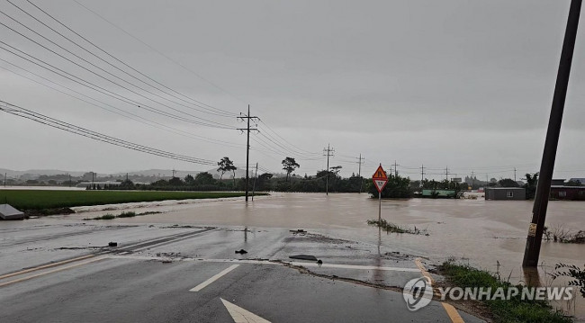 400mm 넘는 폭우에 범람한 서산 청지천