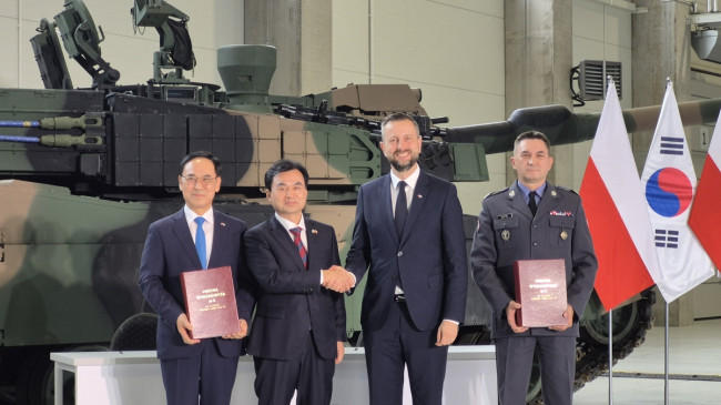 K2 전차 2차 이행계약 서명식