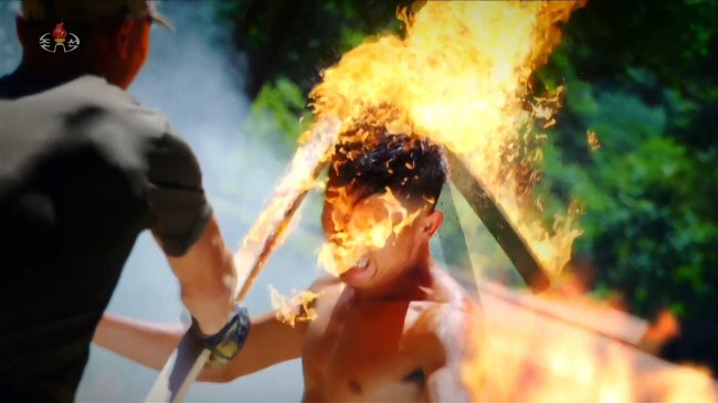 북한, 노동당 창건 80주년 경축 열병식 개최