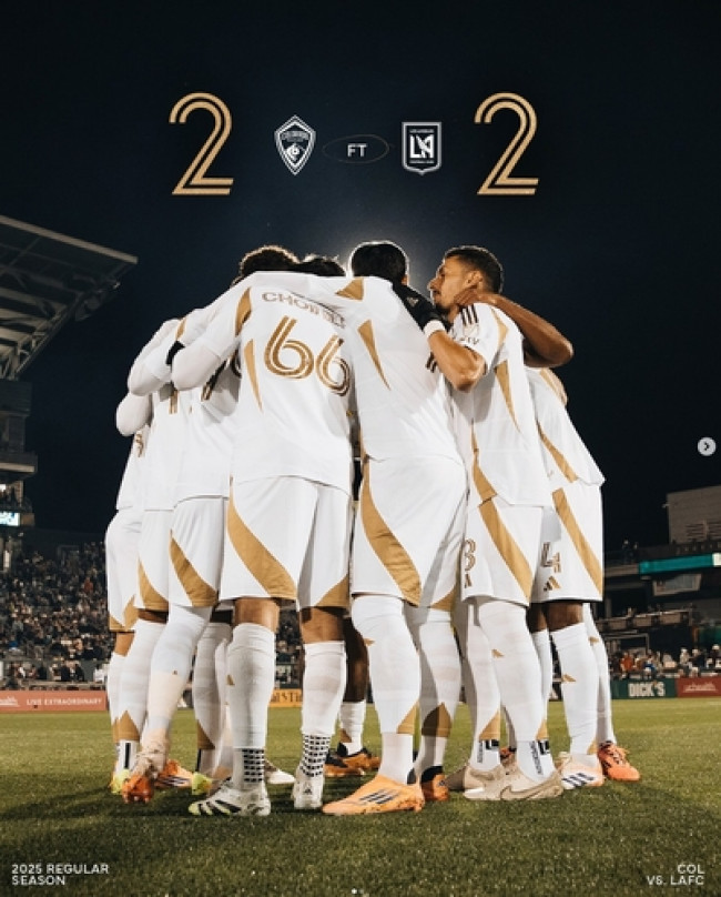 콜로라도와 2-2로 비긴 LAFC